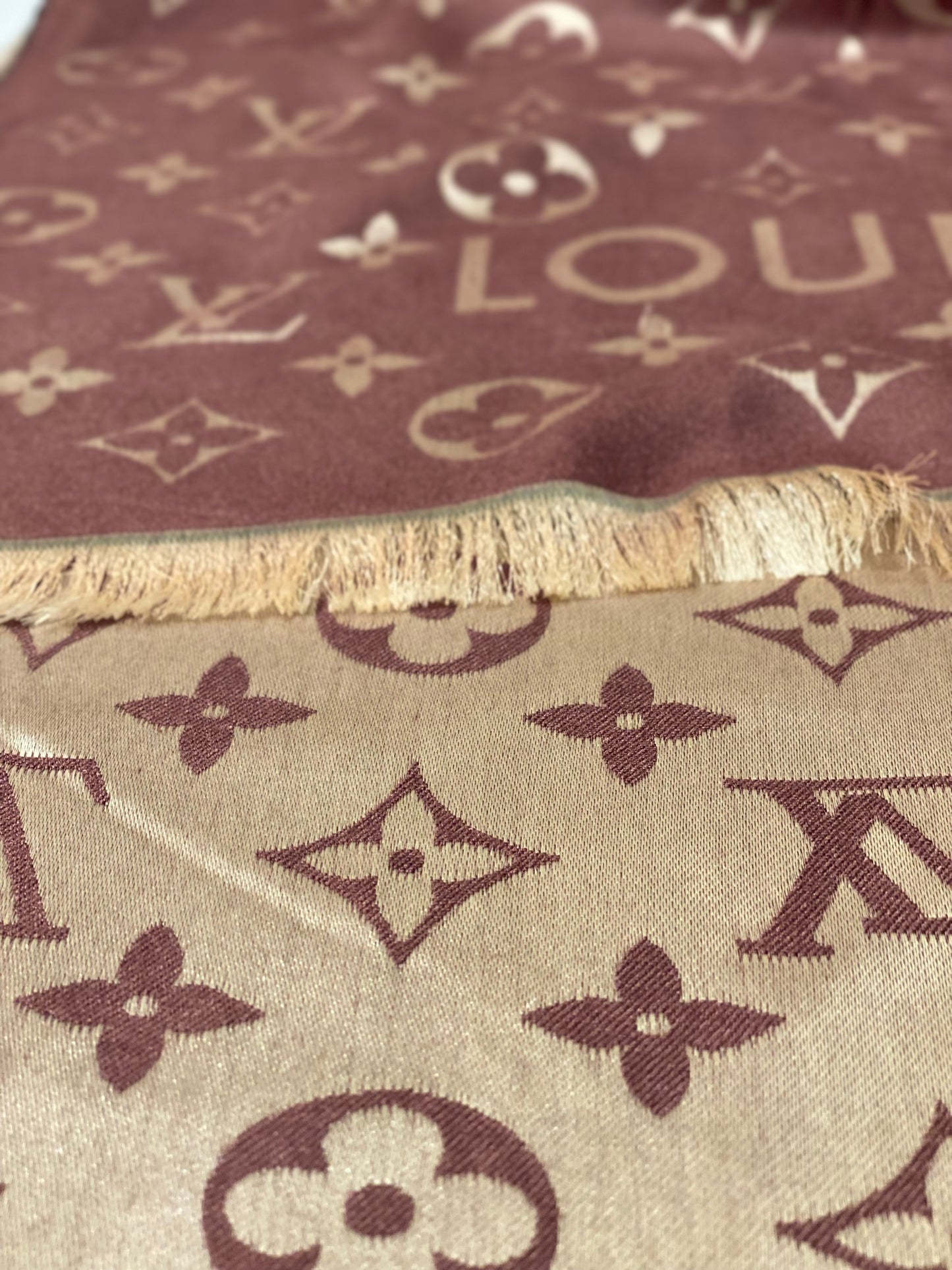 LV Scarf