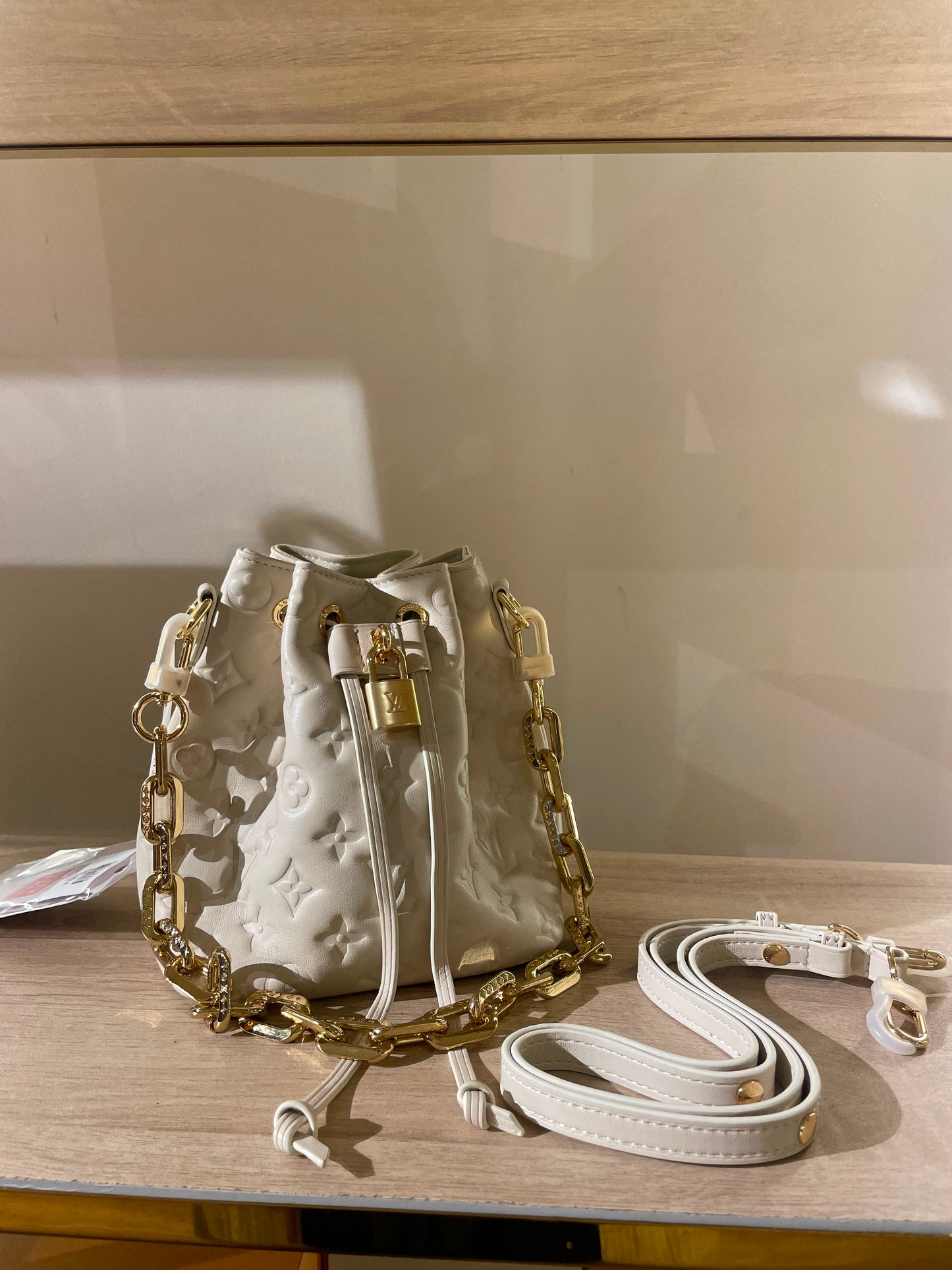 LV BAG