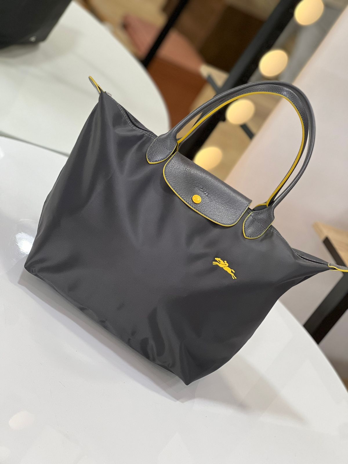 Large Longchamp bag Masterpiece