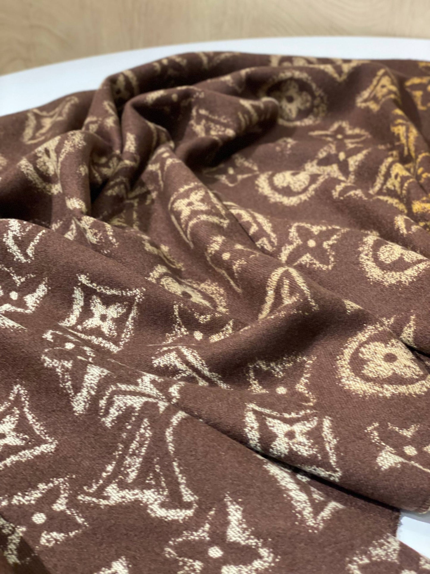 LV Scarf