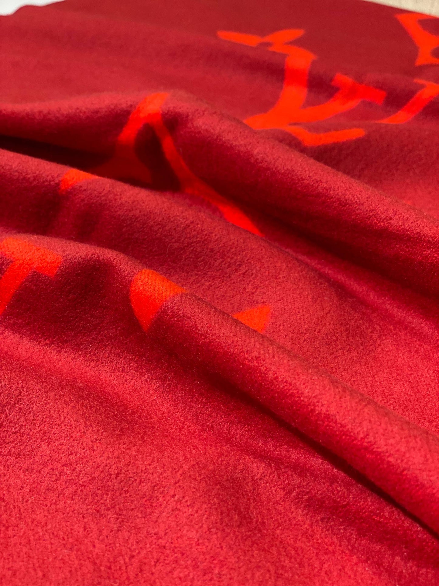 LV Scarf