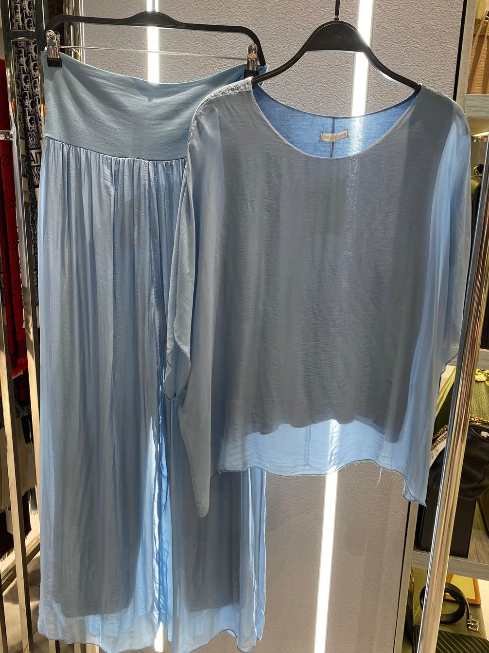 Set Silk