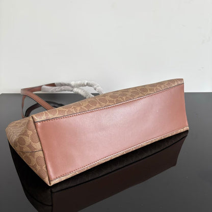 COACH Signature Canvas Gallery Tote Bag