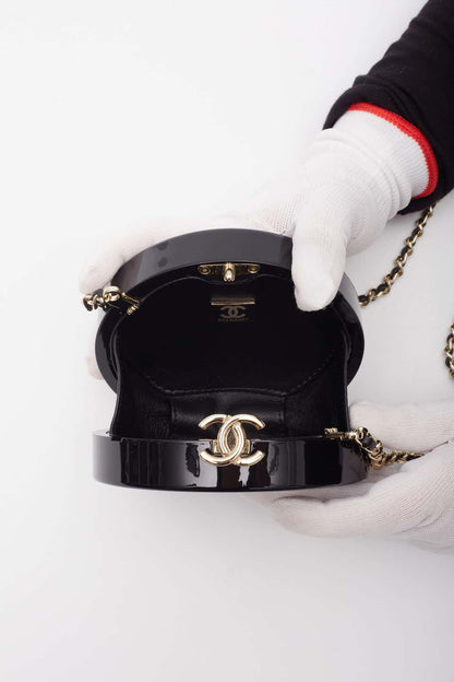 Chanel Resin Plexi Black White CC Camellia Minaudiere Clutch