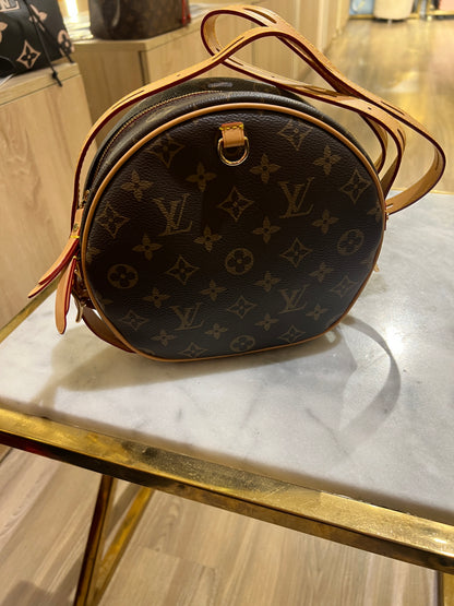 Louis Vuitton Boîte Chapeau Souple PM