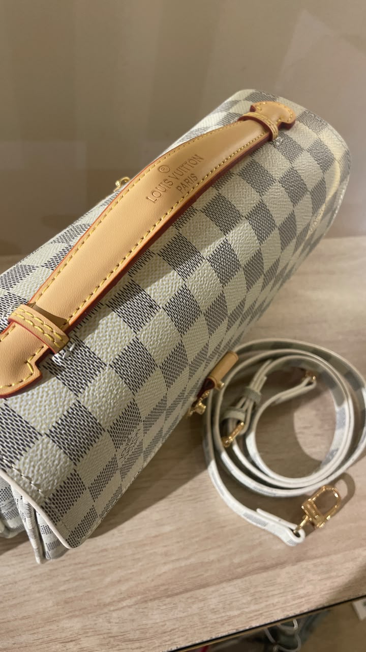 LV BAG