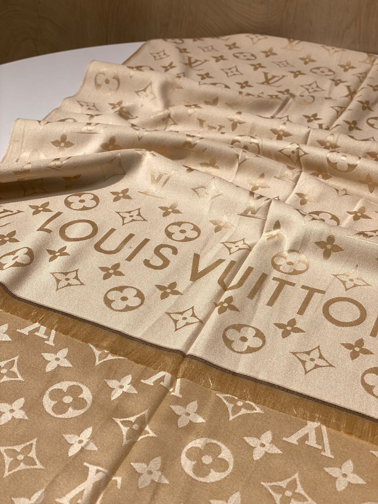 LV Scarf