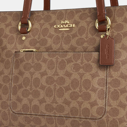 COACH Station Tote Bag
In Signature Canvas