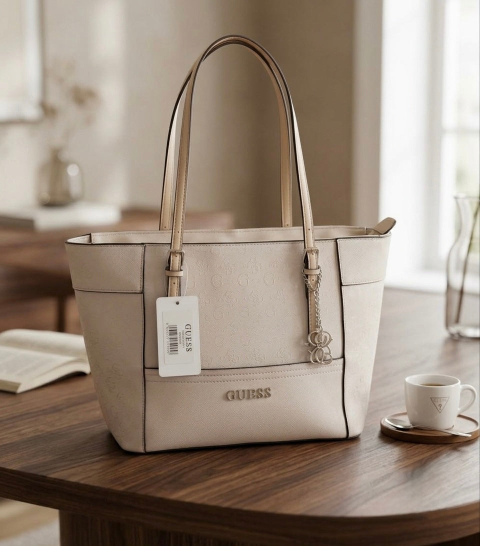 GUESS Classic Tote Bag