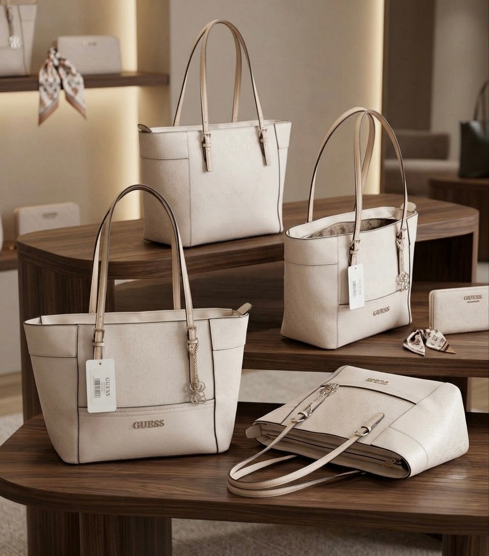 GUESS Classic Tote Bag