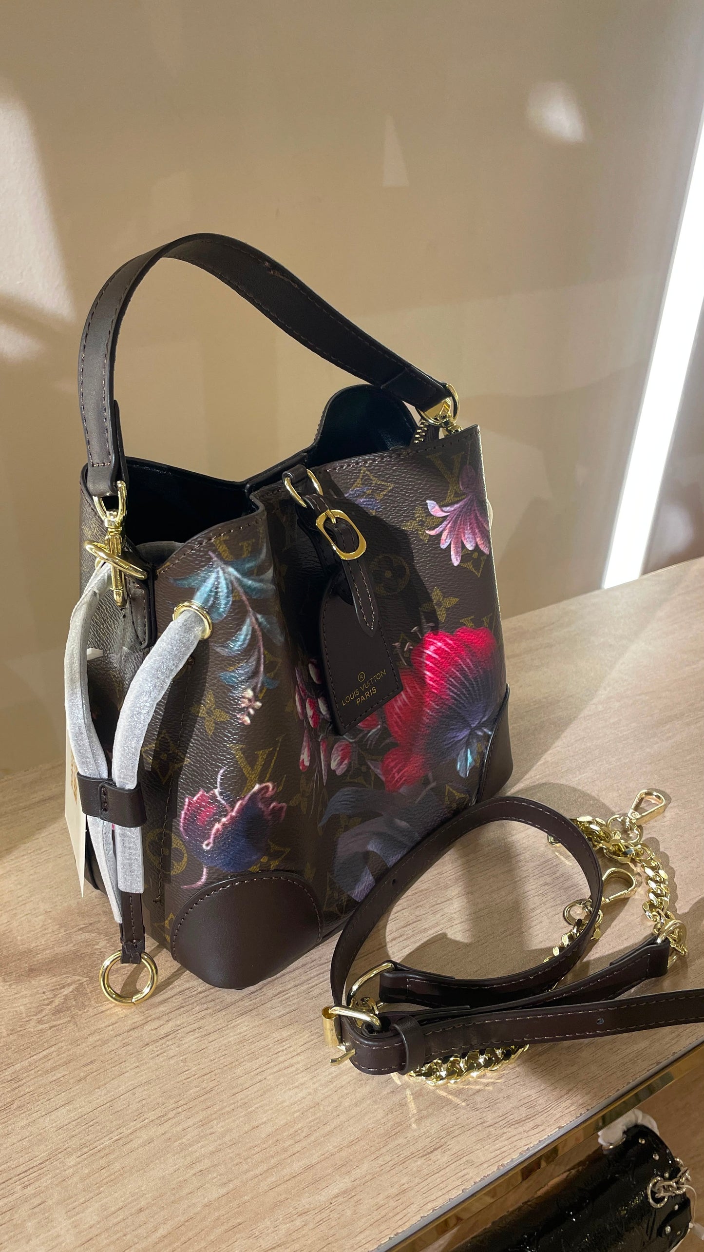 LV BAG