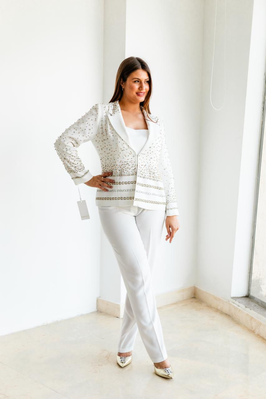 Selected Variant Image