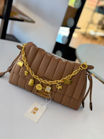 Fendi Mamma Baguette Medium