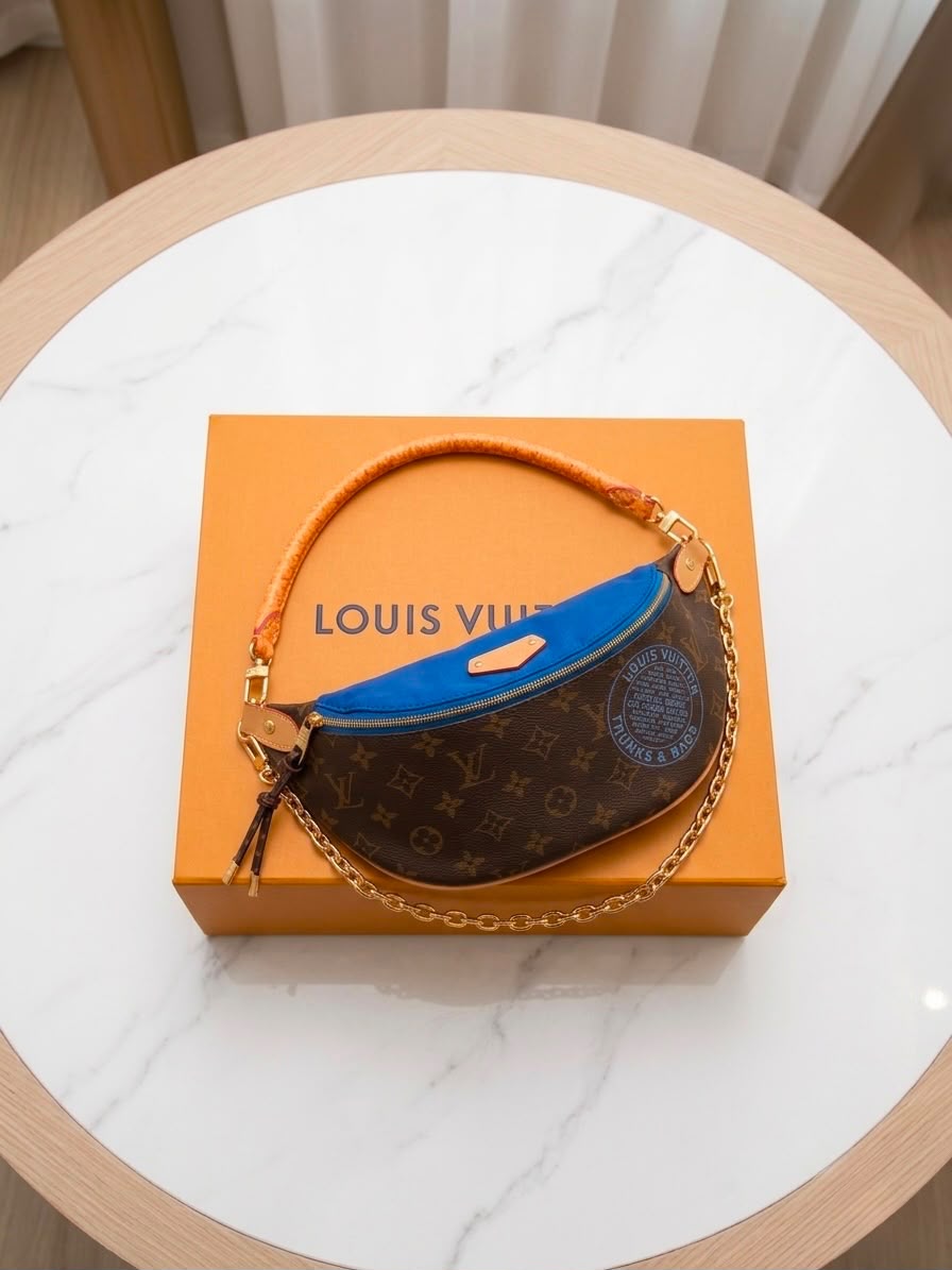 Louis Vuitton Bumbag Monogram