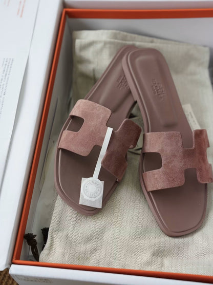 Oran Sandal