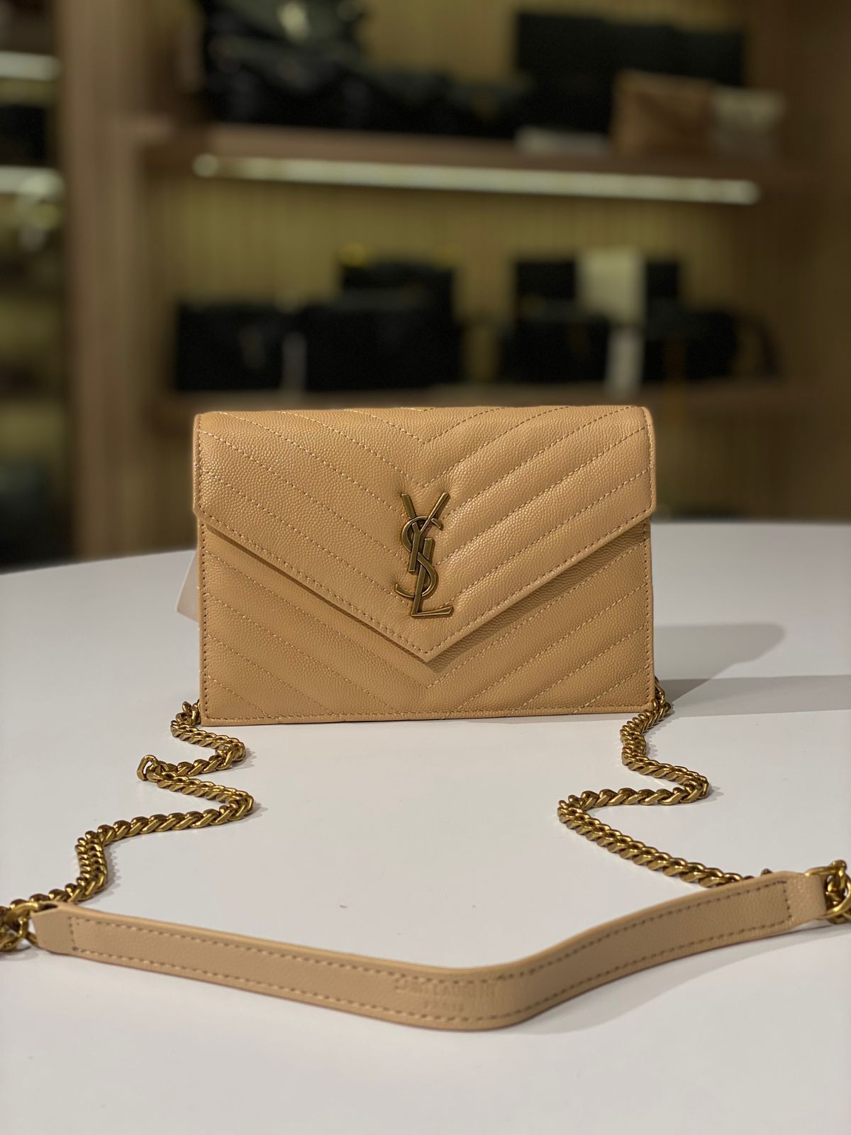 Selected Variant Image