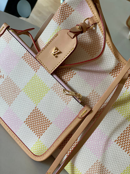LV BAG