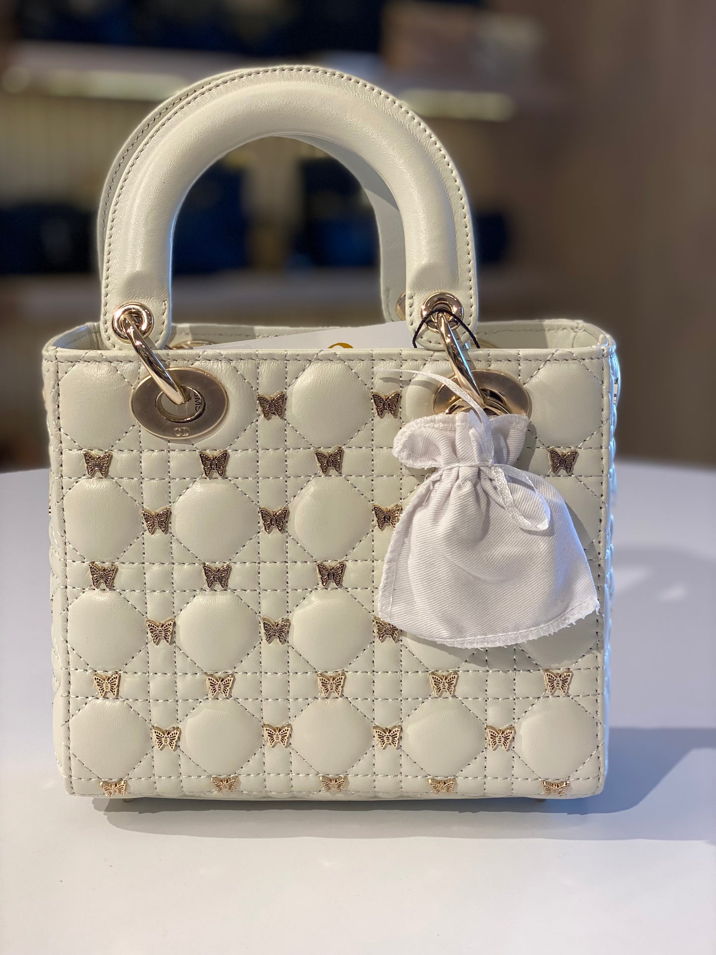 Dior
