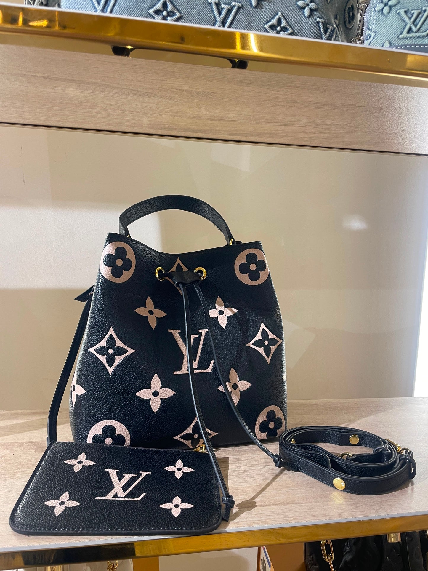 LV BAG