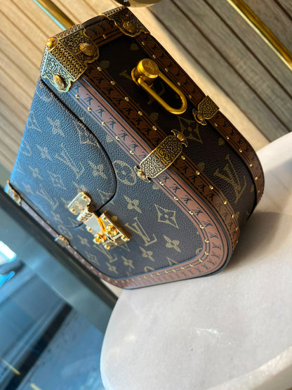 LV BAG