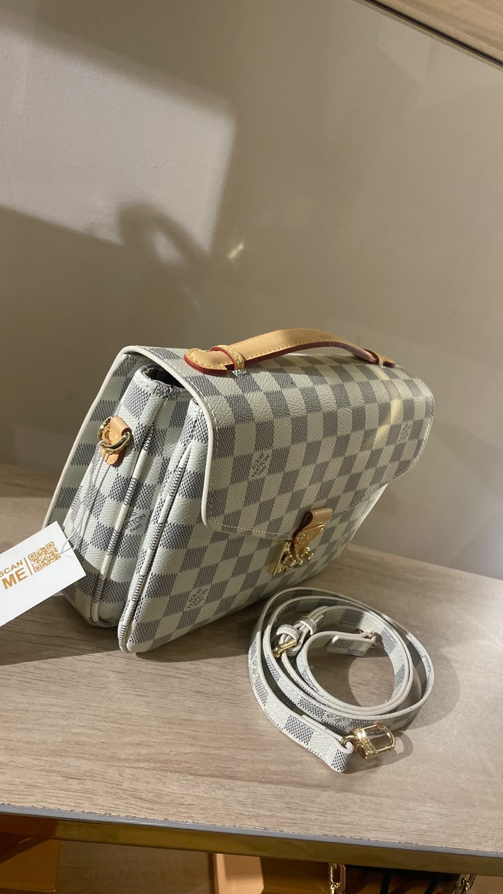 LV BAG