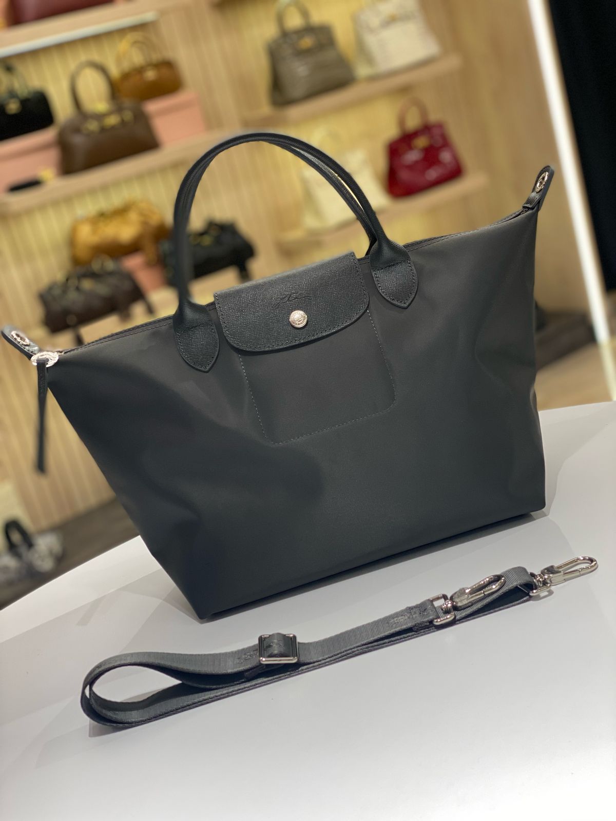 Selected Variant Image