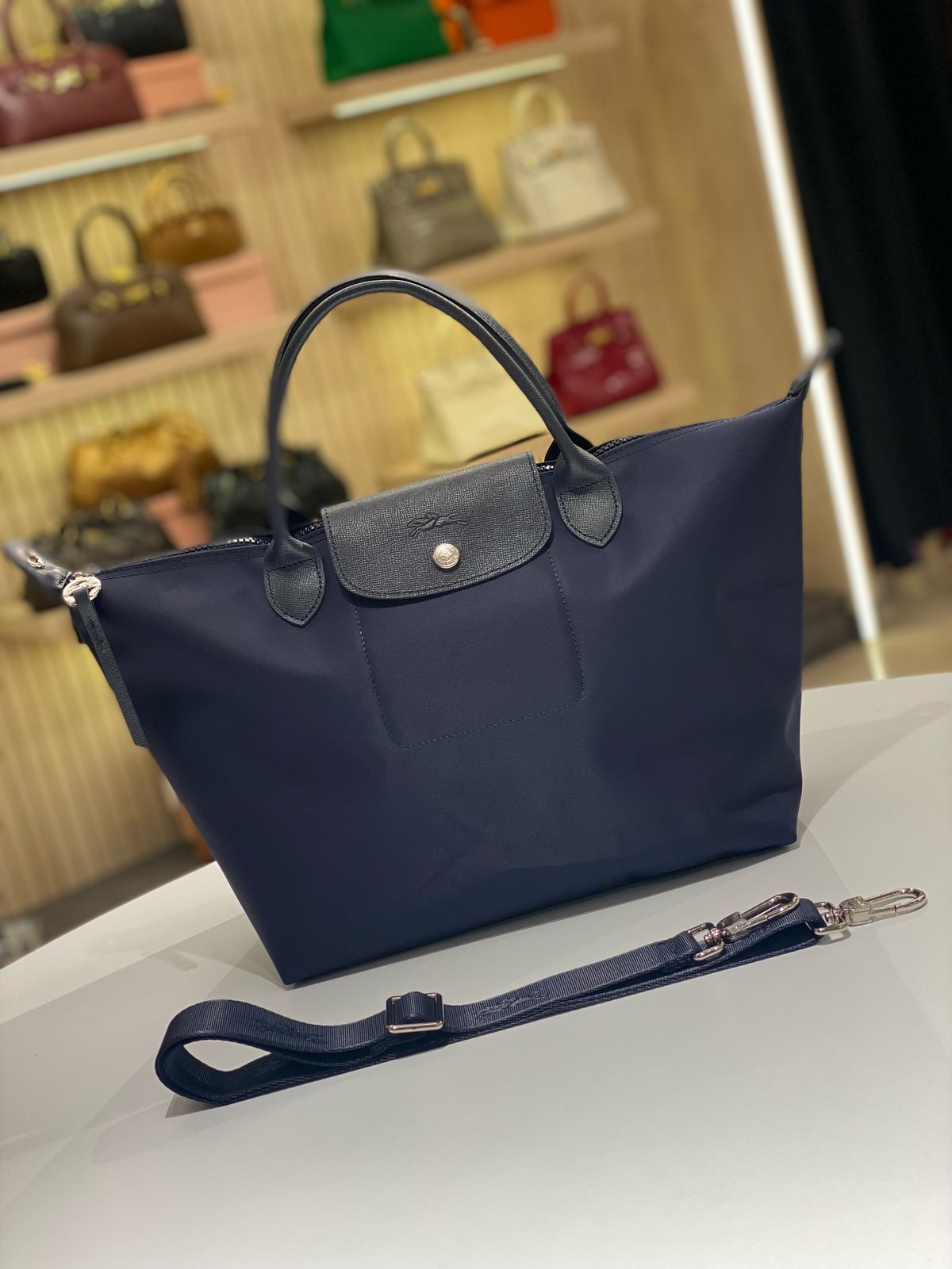 Selected Variant Image