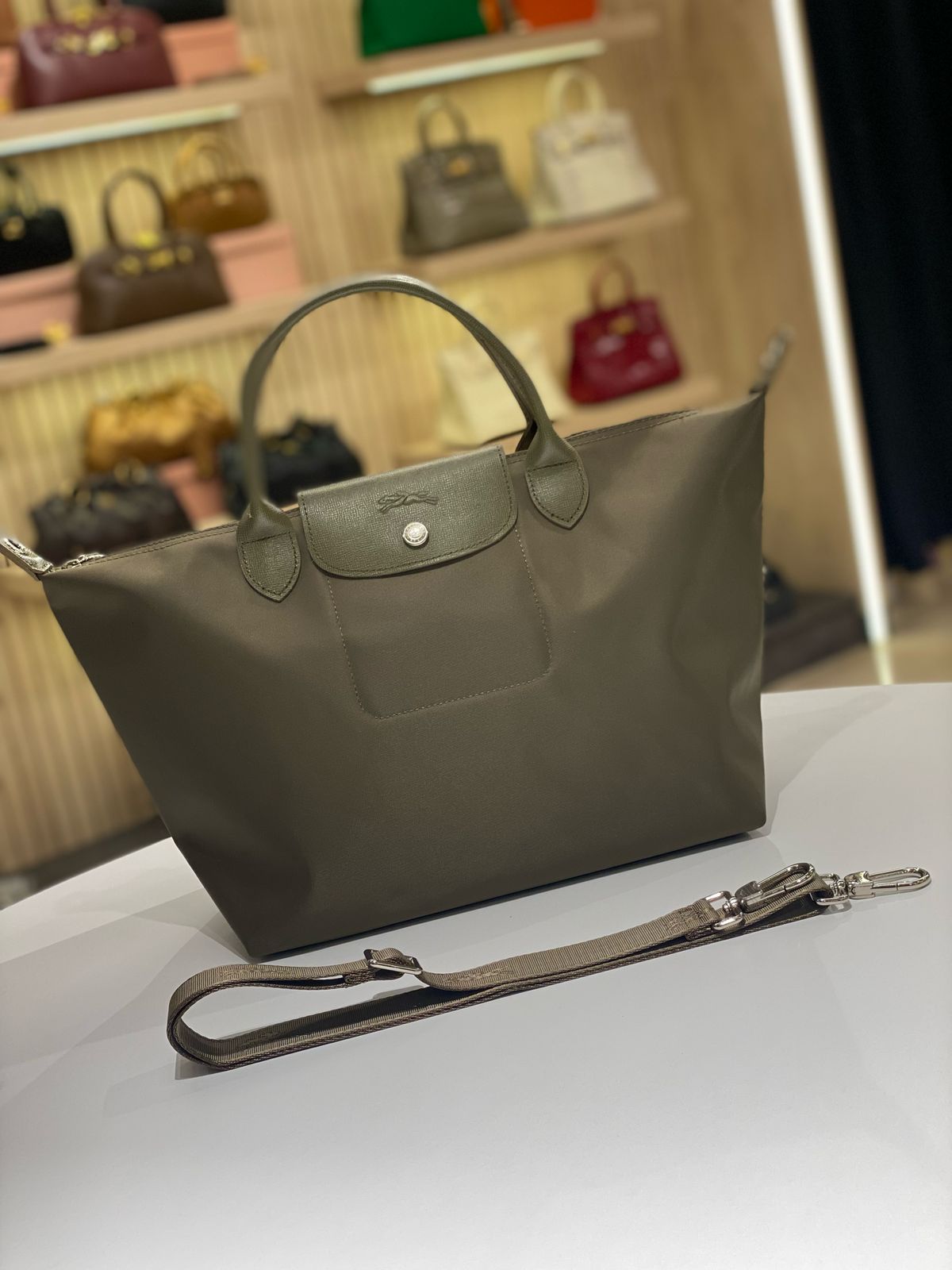 Selected Variant Image