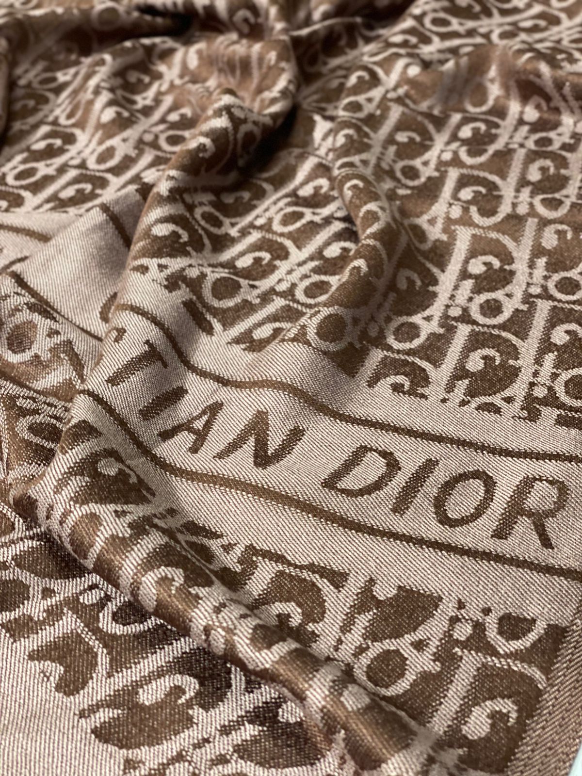 Dior scarf