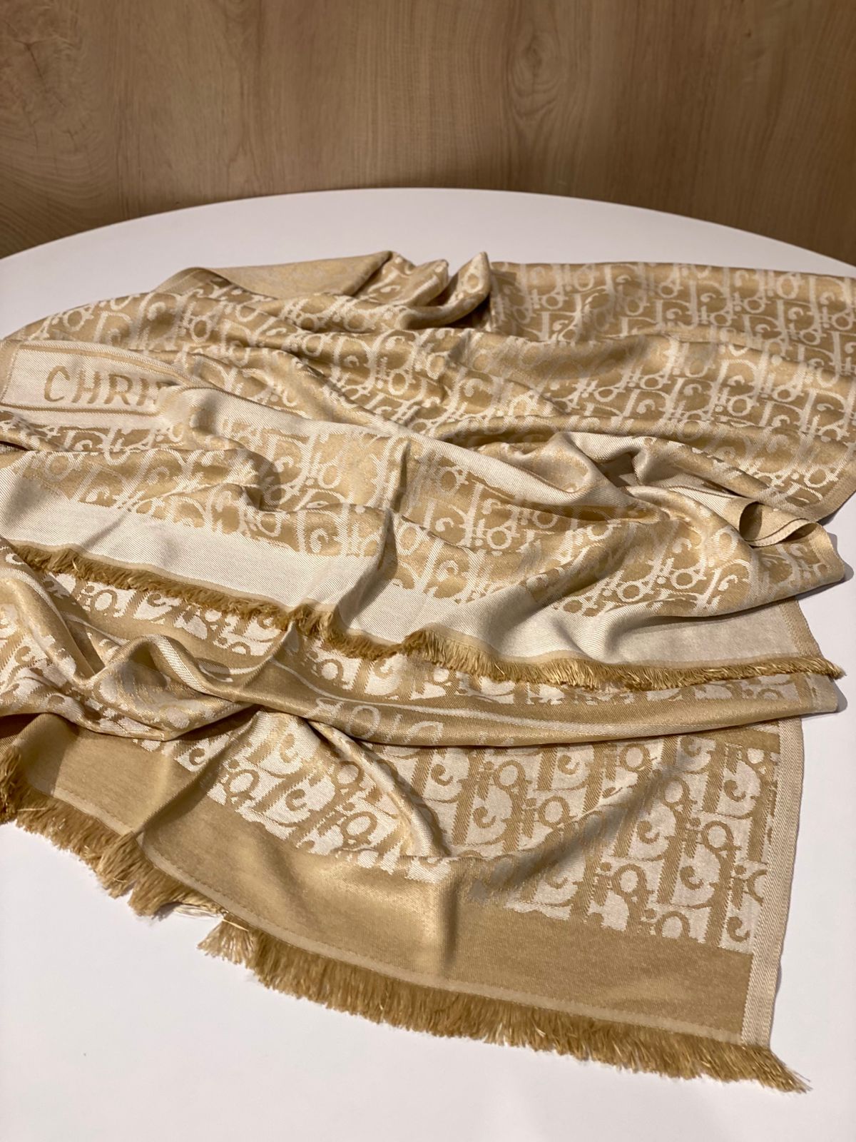 Selected Variant Image