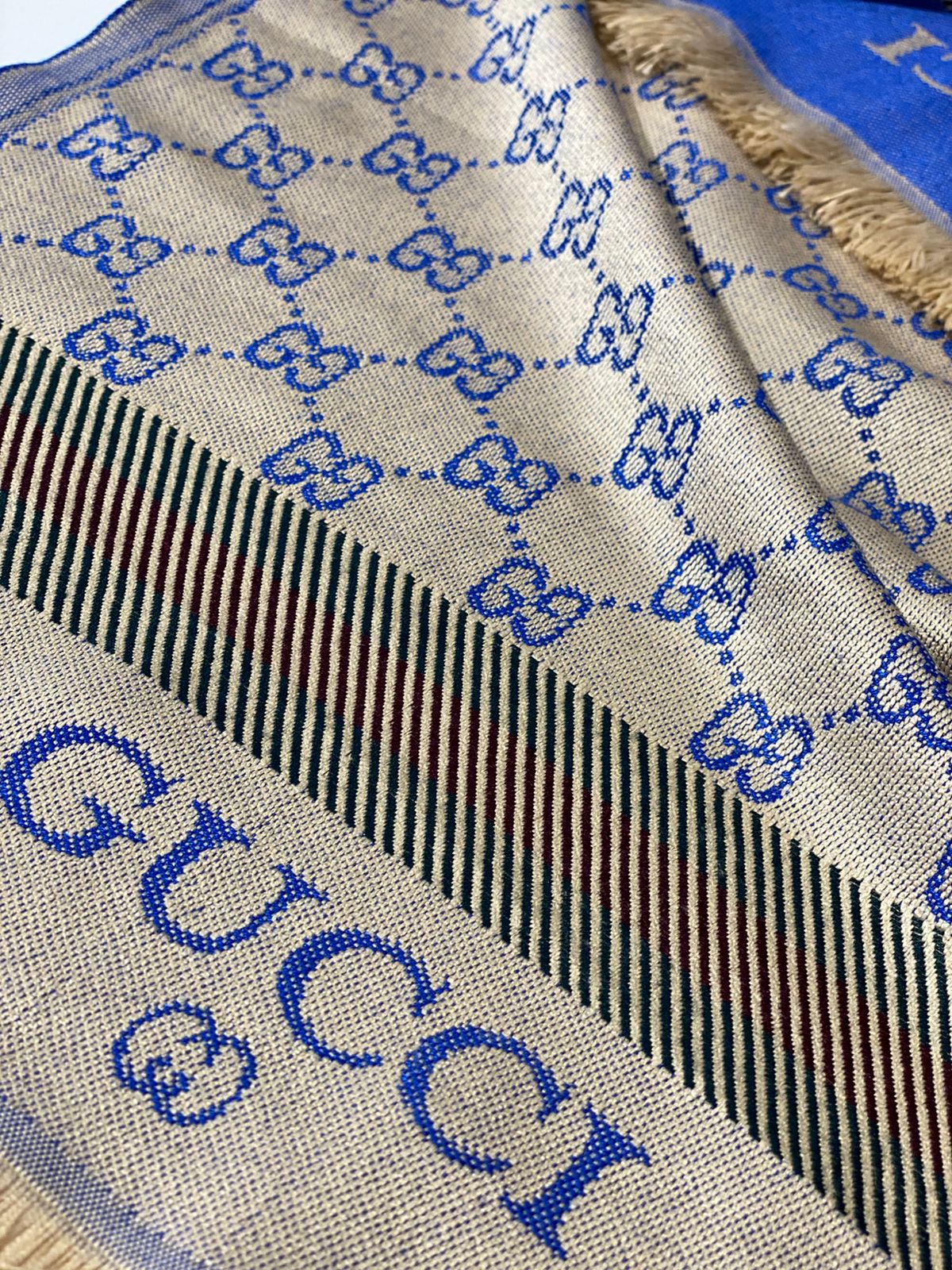 Gucci scarf