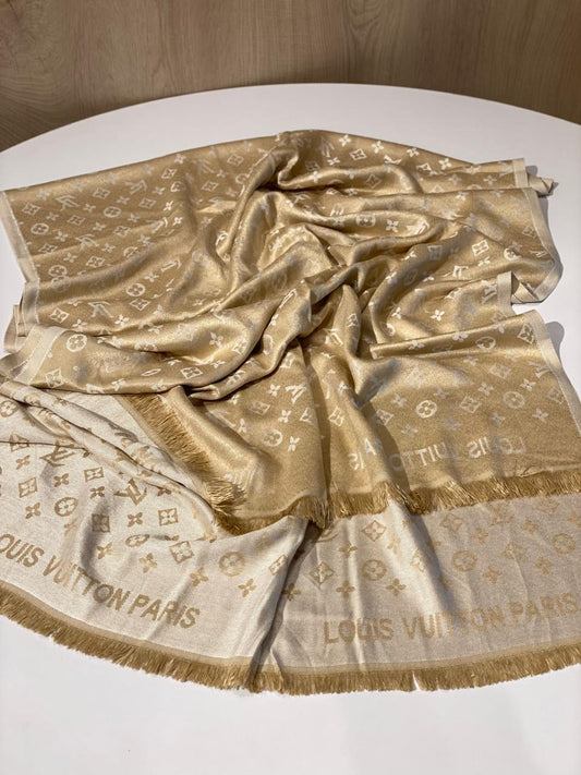 LV scarf