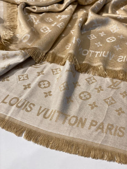 LV scarf