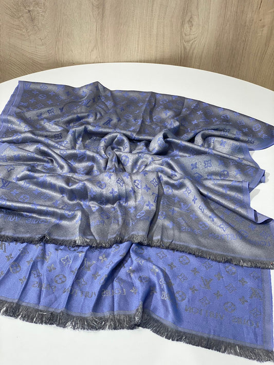 LV scarf