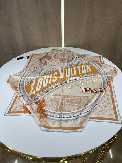 LV scarf