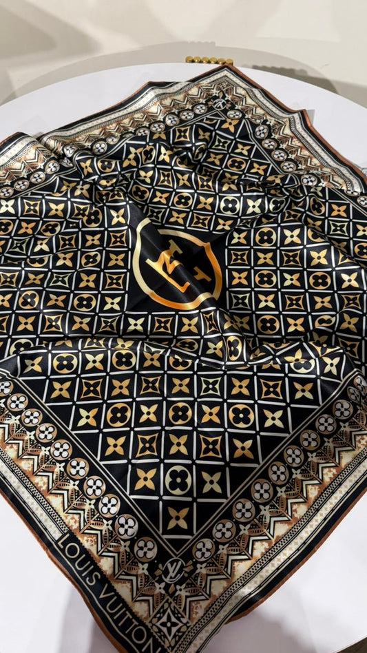 LV scarf