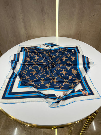 LV scarf