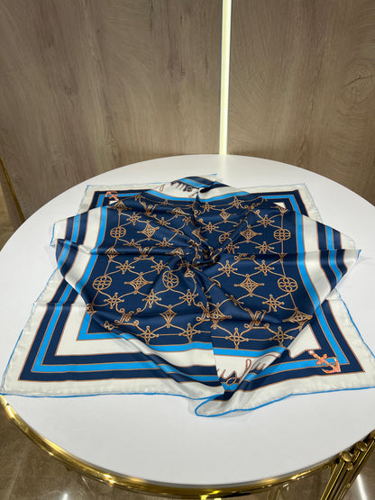 LV scarf