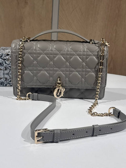 Lady Dior