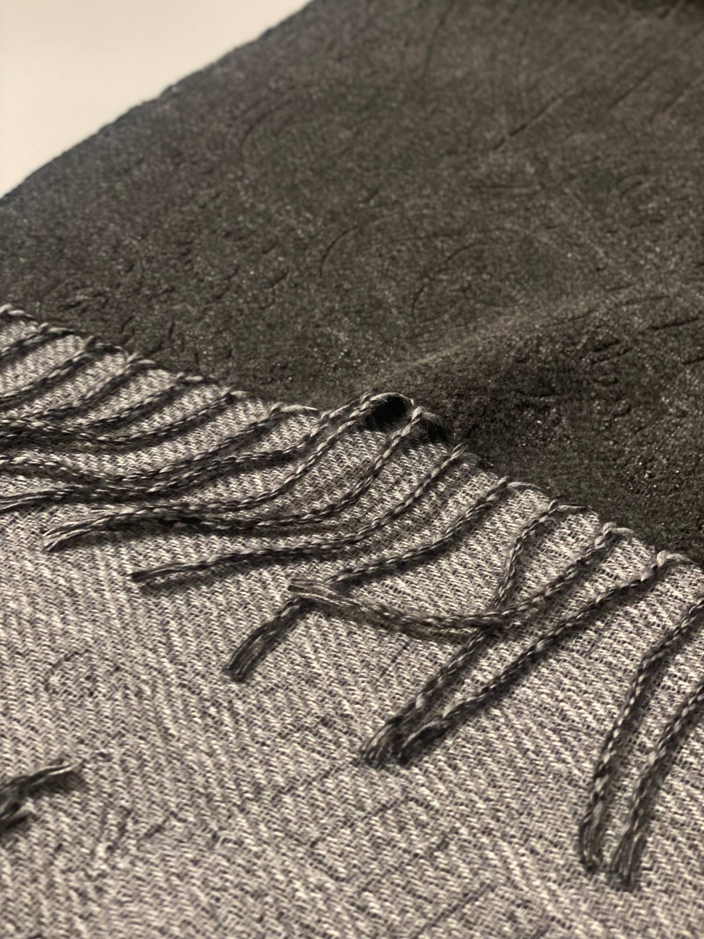 LV Scarf