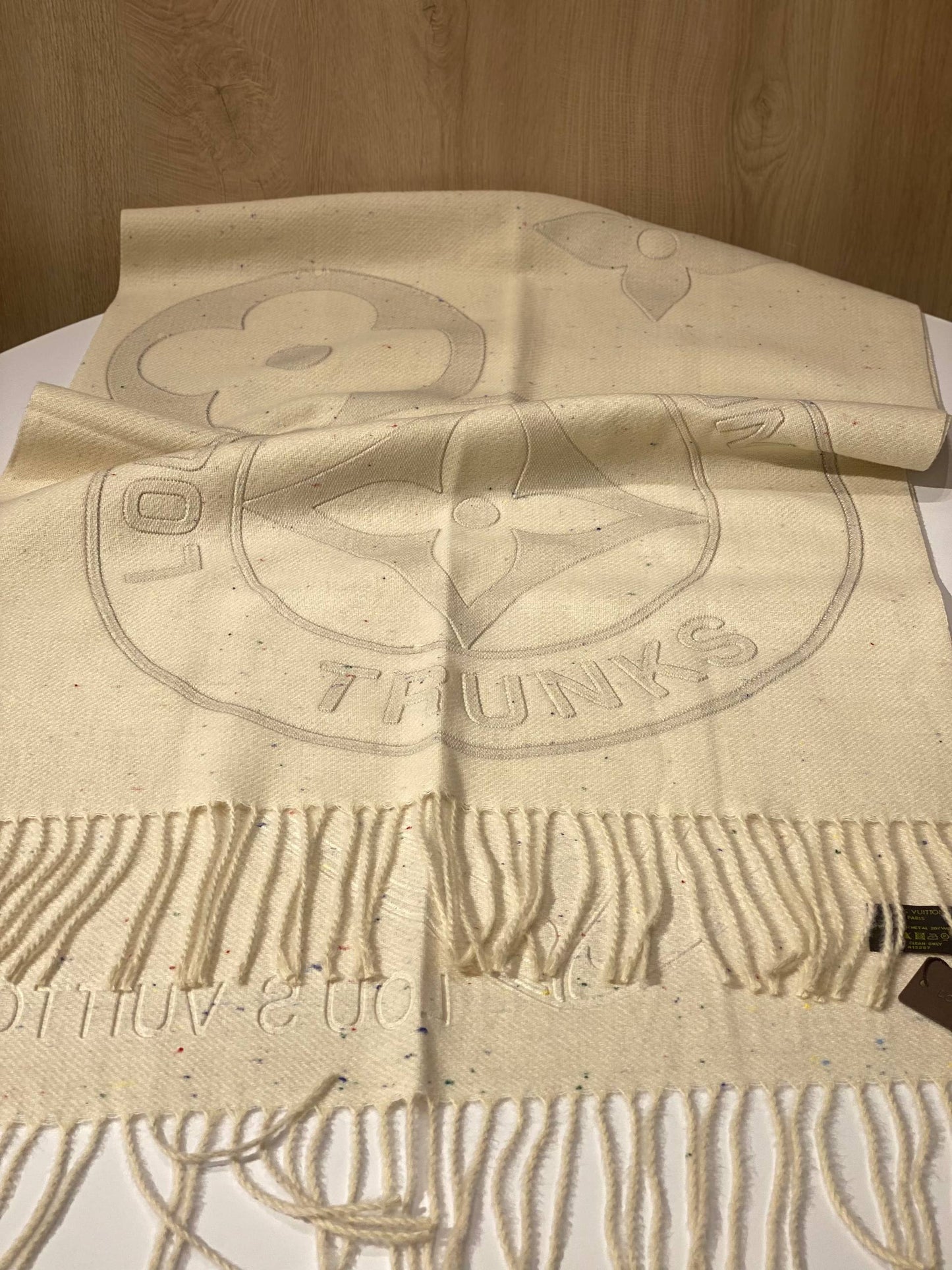 LV Scarf