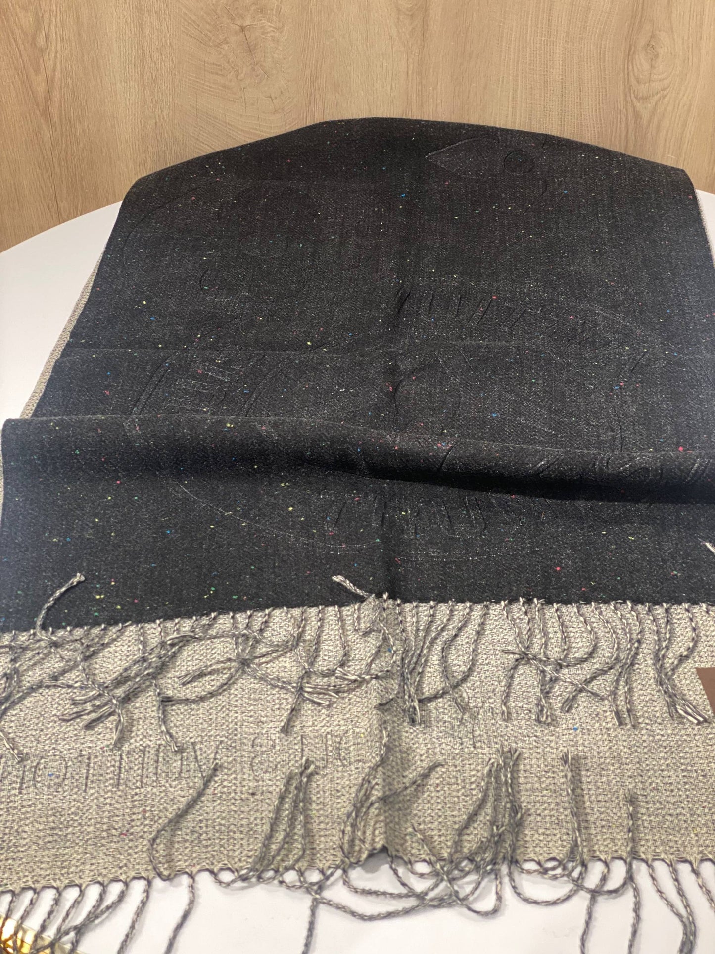 LV Scarf