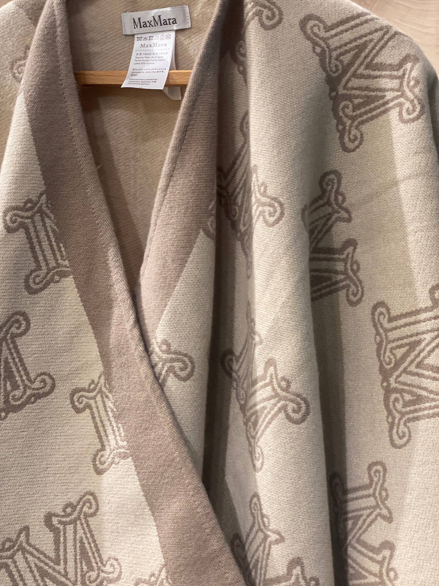 Shawl
