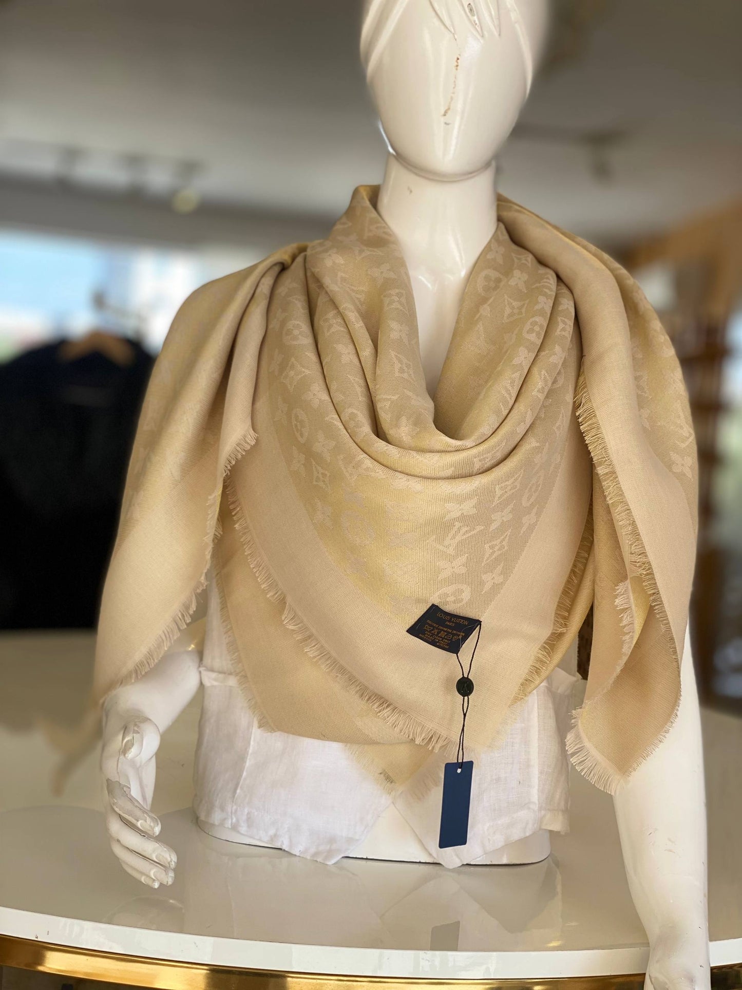 LV Scarf