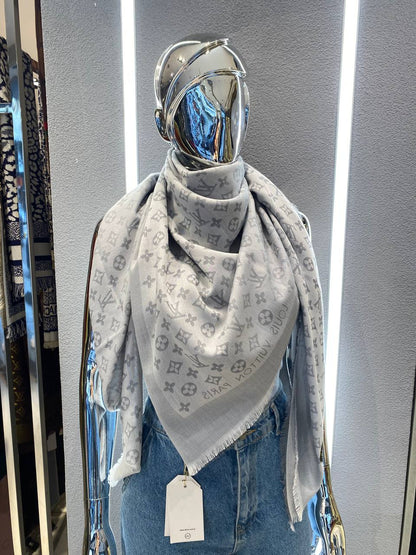 LV Scarf