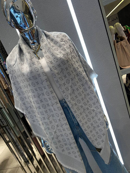 LV Scarf
