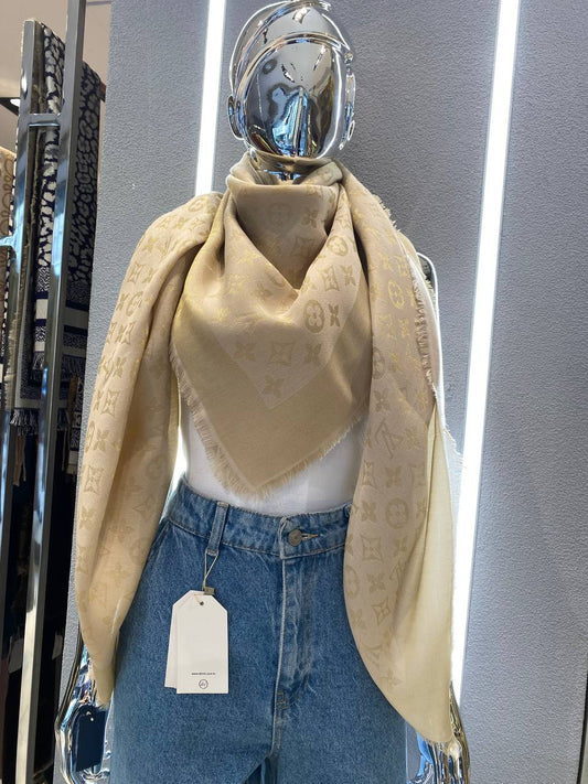 LV Scarf