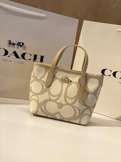 Coach