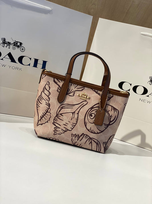 Coach