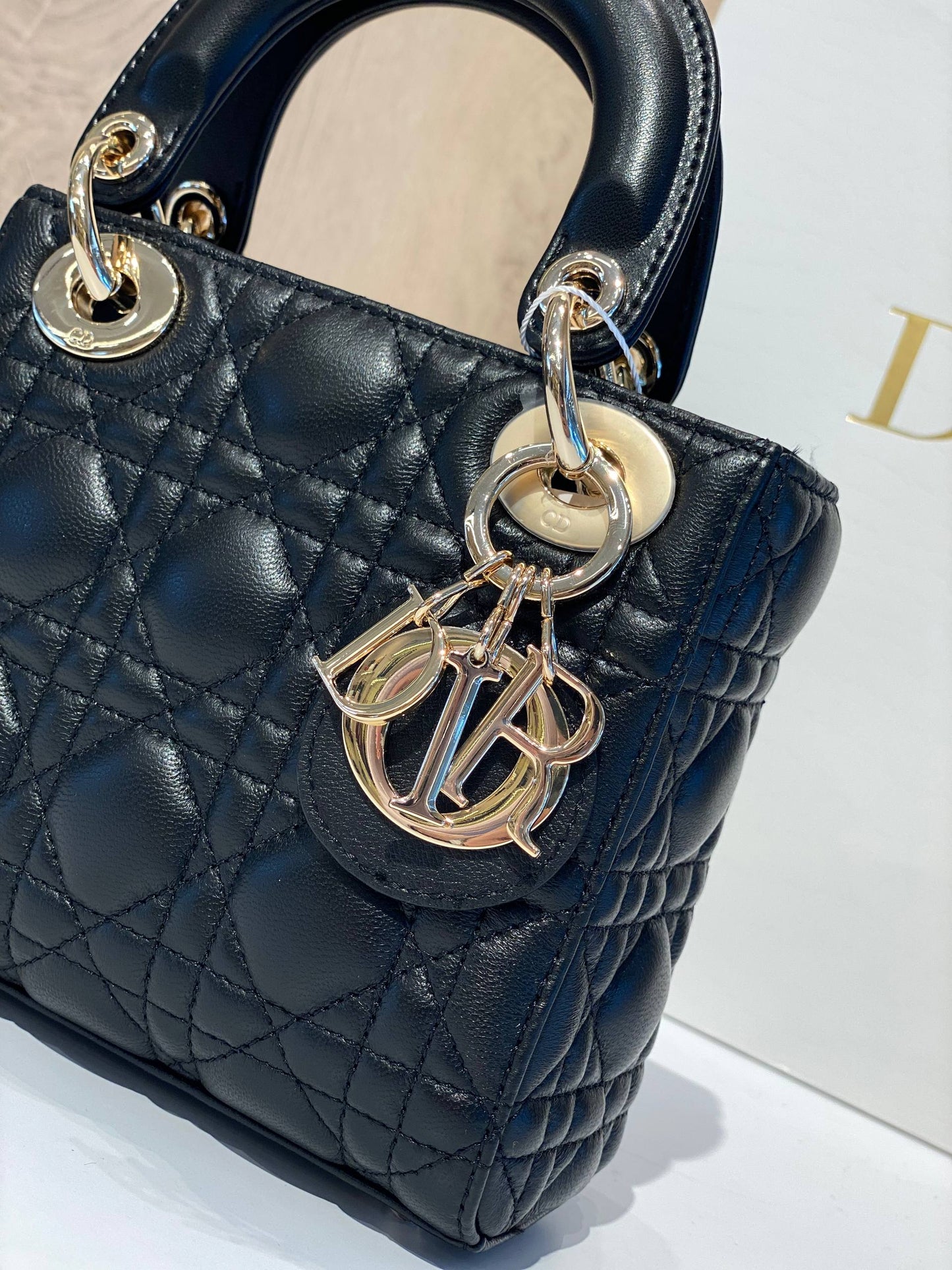 Dior
